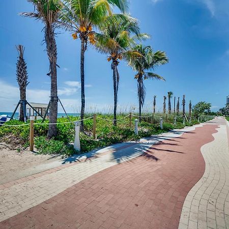 ميامي بيتش Castle Beach Studios By Vacation Media المظهر الخارجي الصورة